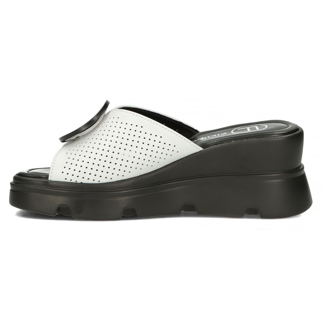 Bílé kožené pantofle Filippo DK4608/23 WH