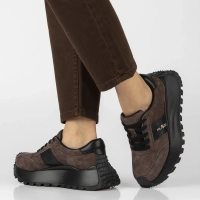 Tmavě hnědé kožené tenisky Filippo DP6785/26 D BR