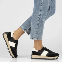 Černé kožené sneakersy Filippo DP6498/25 BK WH