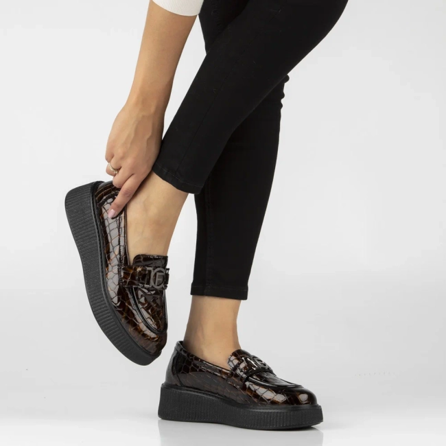 Hnědé kožené polobotky na platformě Filippo DP8294/26 BR