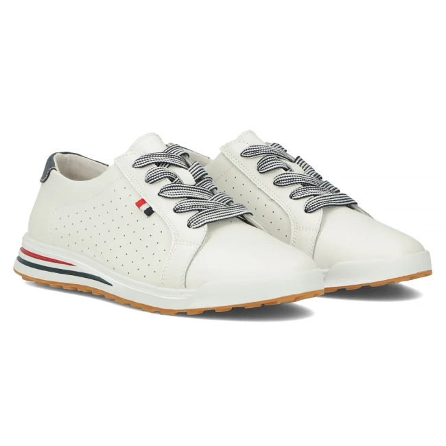 Bílé kožené polobotky Filippo DP3509/24 WH