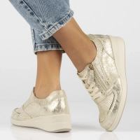 Zlaté kožené sneakersy Filippo DP6209/24 GO