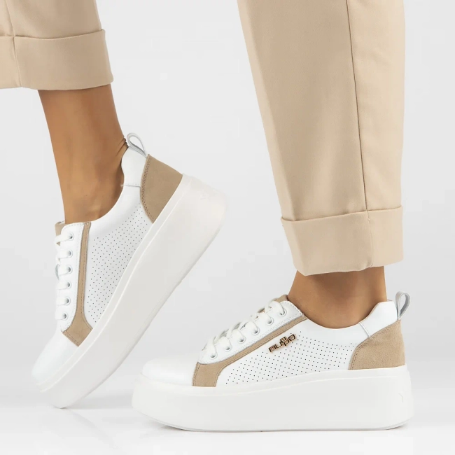 Bílé kožené sneakersy Filippo DP6170/24 WH