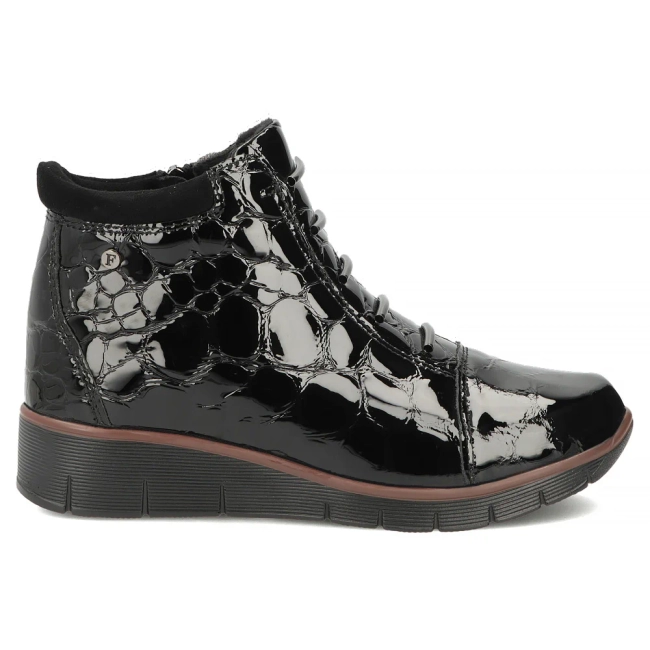 Černé kožené kotníkové boty na klínku Filippo DBT3179/26 BK CR