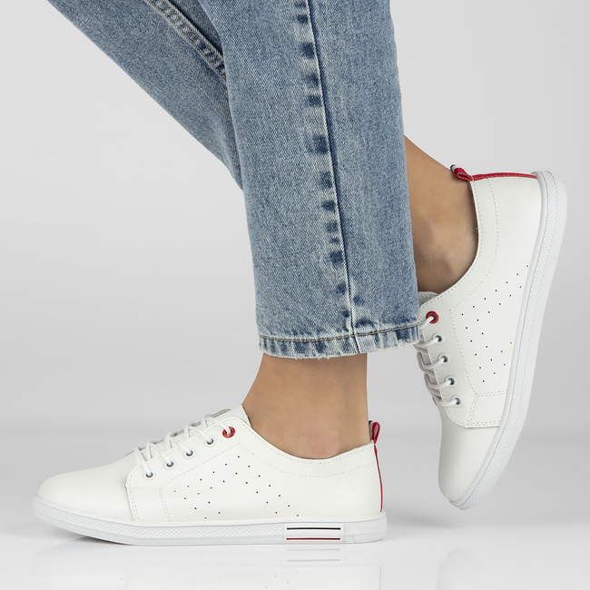 Bílé kožené polobotky Filippo DP3508/23 WH