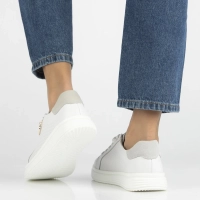 Bílé kožené polobotky Filippo DP6860/26 WH