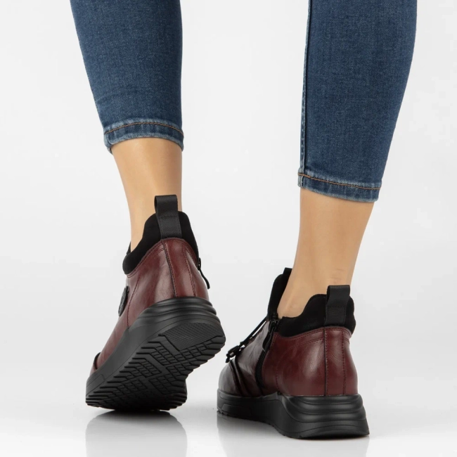 Bordové kožené kotníkové boty na platformě Filippo DBT7168/26 BG