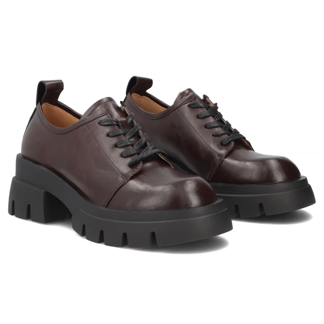 Tmavě hnědé kožené polobotky Filippo DP8156/26 D BR