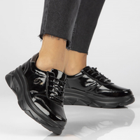 Černé kožené sneakersy Filippo DP2138/22 BK L