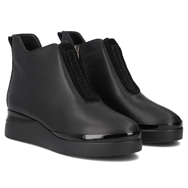 Černě kožené kotníkové boty Filippo DBT7394/25 BK