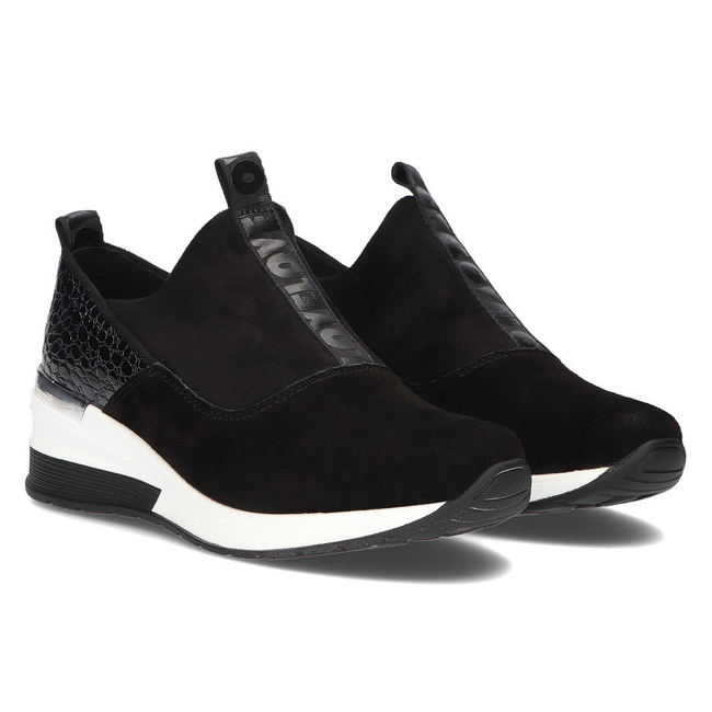 Černé kožené sneakersy Filippo DP1689/21 BK WH