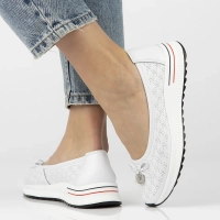 Bílé kožené polobotky Filippo DP6718/26 WH