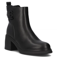 Černé kožené kotníkové boty Filippo DBT6547/24 BK