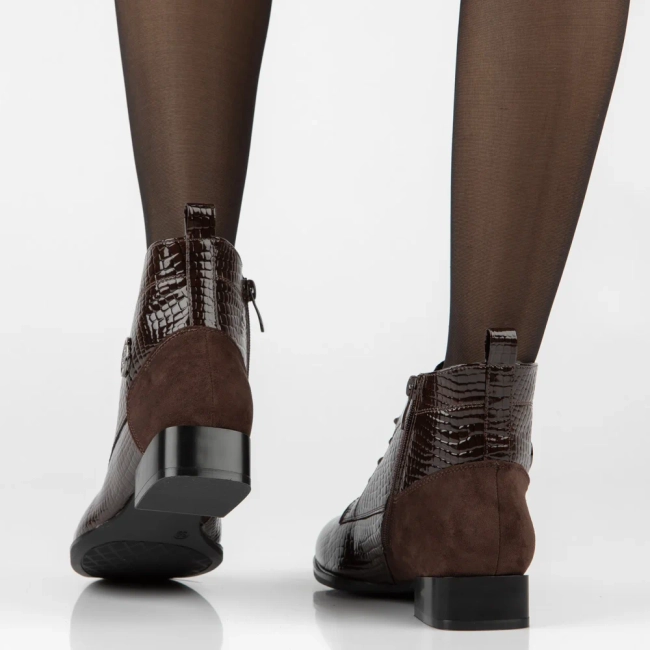 Hnědé kotníkové boty Filippo DBT4824/26 BR