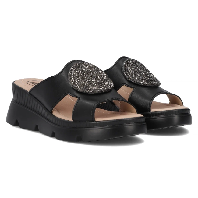 Černé kožené pantofle Filippo DK6050/24 BK